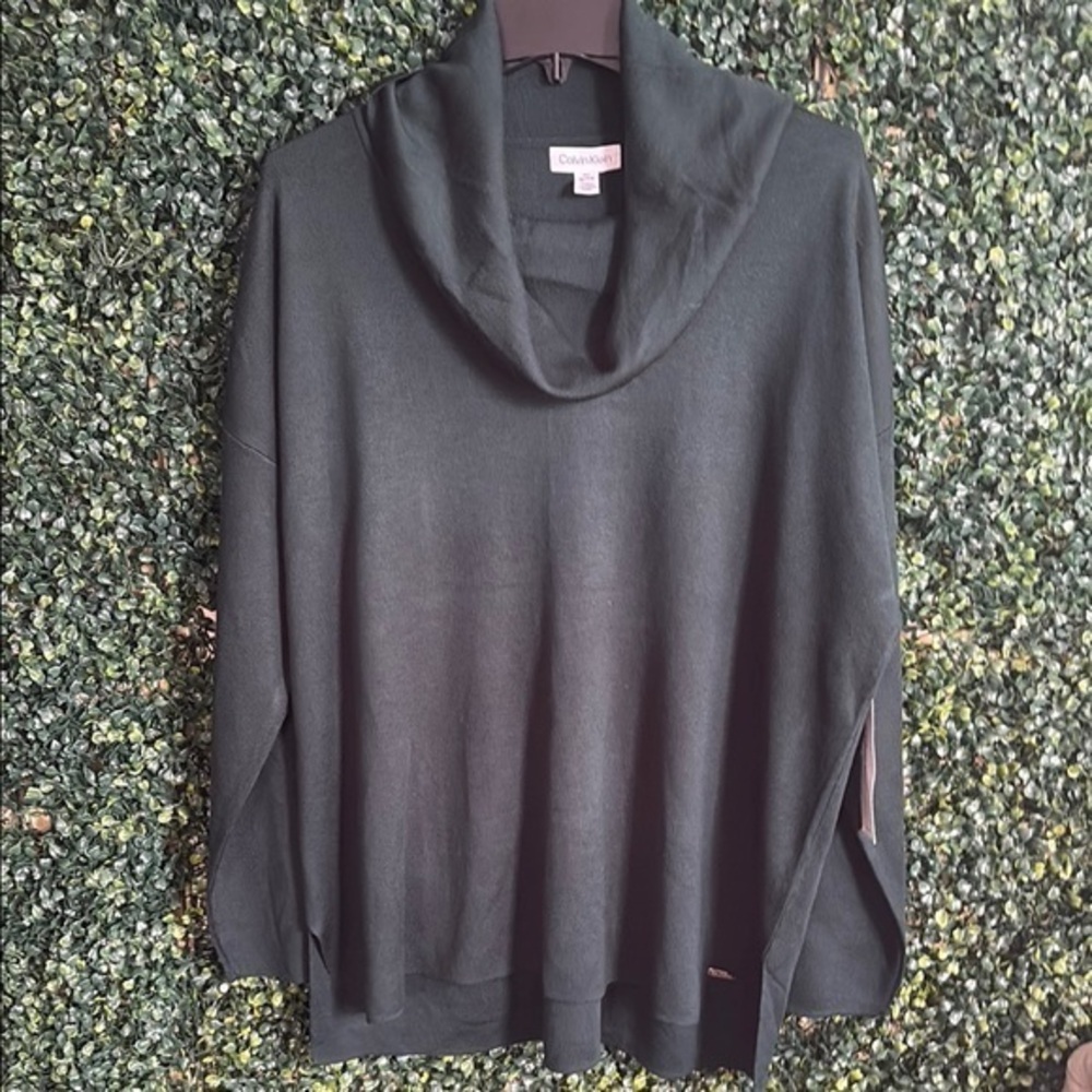 Calvin Klein Women's Black Sweater